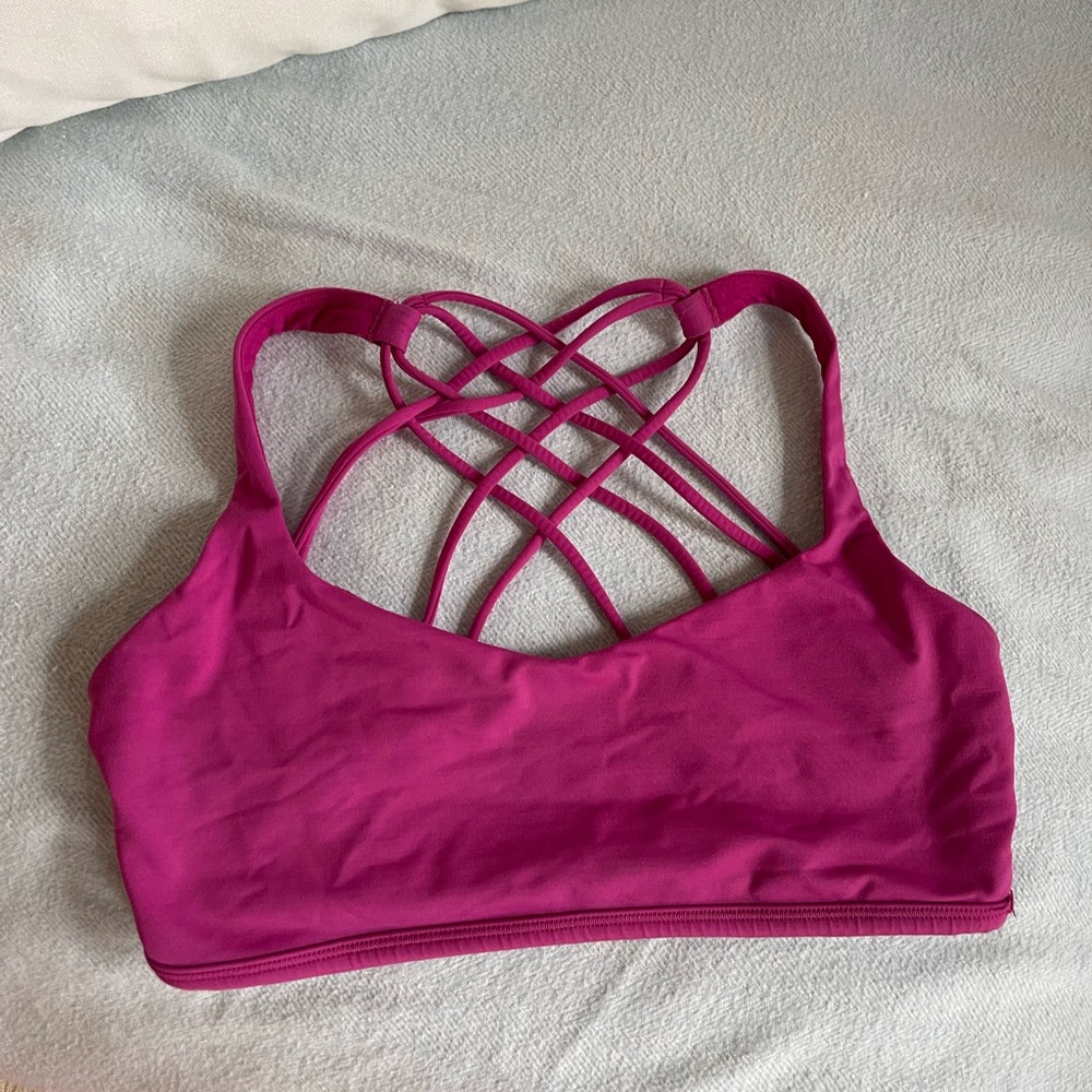 Lululemon free to be wild bra